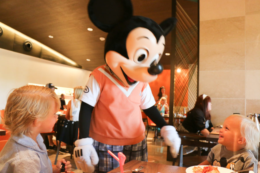 Ravello Breakfast with Goofy