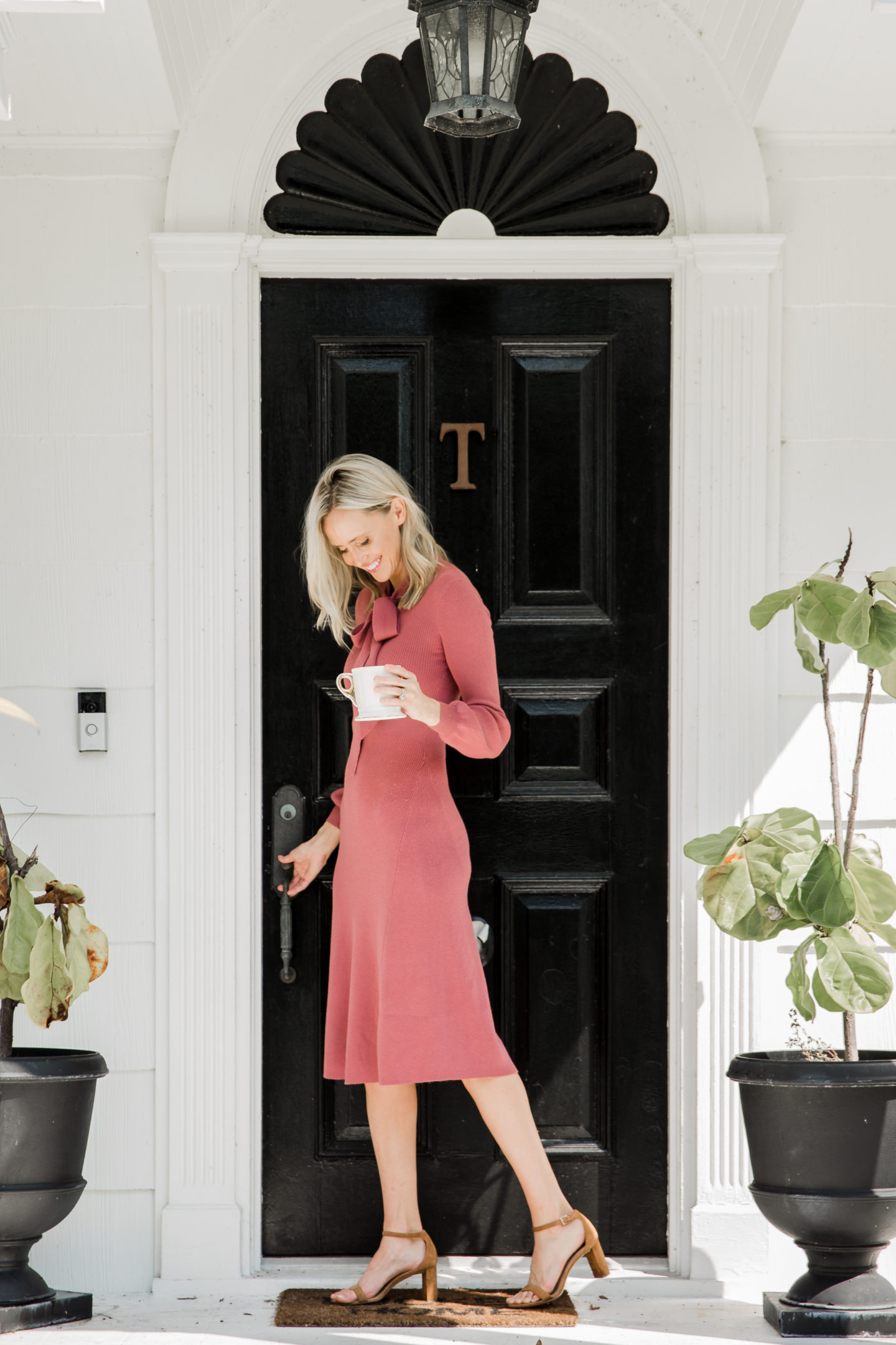cute church dresses ideas for moms - modest and stylish